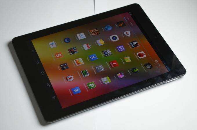 Blaupunkt Endeavour 1010: Günstiges Android-Tablet in iPad-Optik